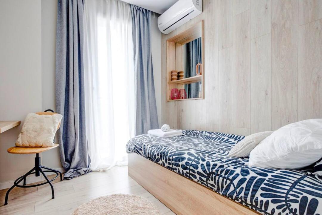 Апартаменти 2 Private Suits - Art, Location, Quiet, Balconies